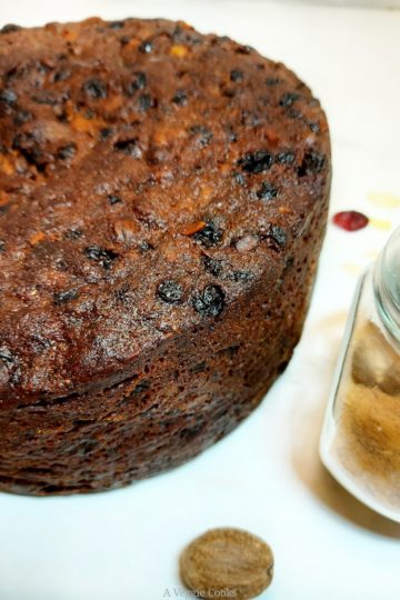 Vegan Christmas cake